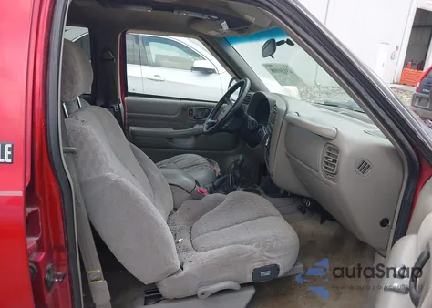 2000 GMC Jimmy Sle из США, поврежденный, VIN 1GKCS13W0Y2402294